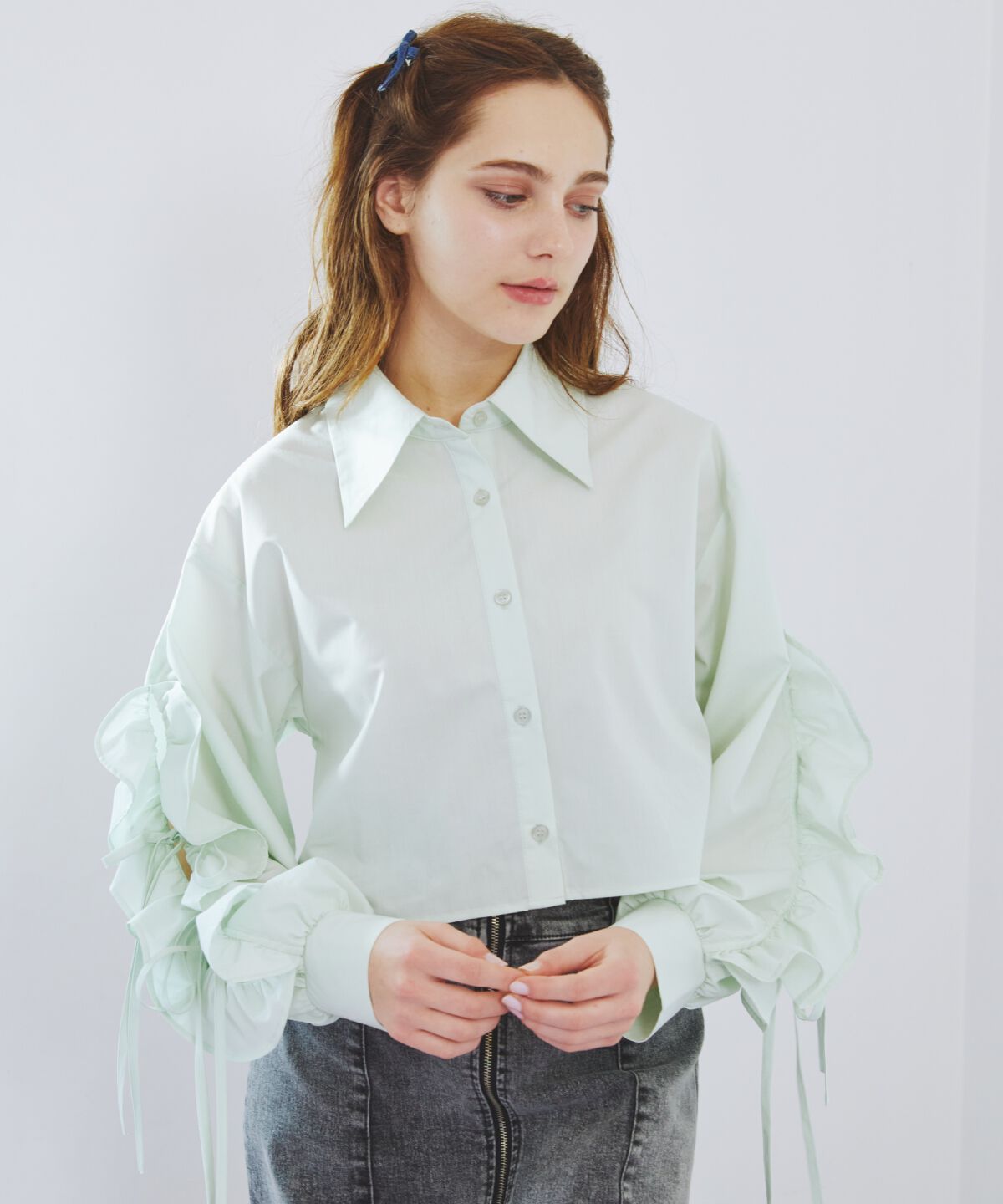 REDYAZEL「カットオフフリルリボンシャツ」|シャツ・ブラウス|