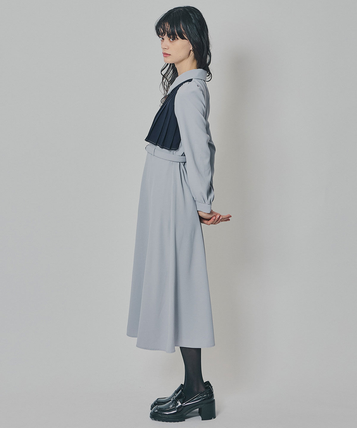 REDYAZEL「カラーブロックパネルアシメプリーツワンピース」|ワンピース|