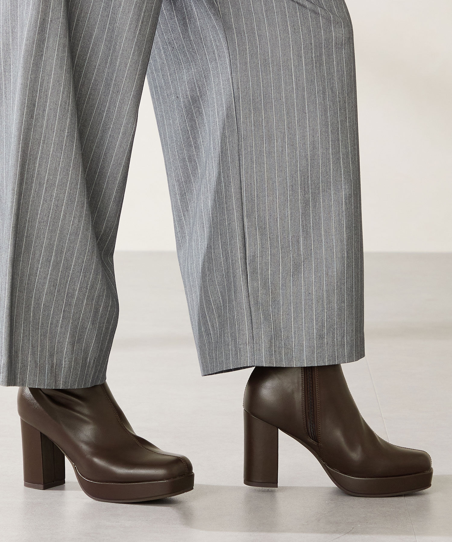 ORiental TRaffic「●2025秋冬新作●プラットフォームヒールショートブーツ/51410」|ショートブーツ|