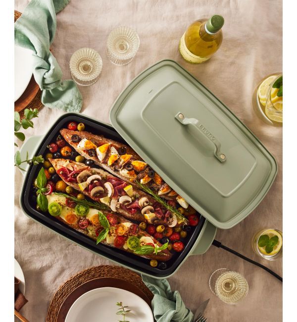 BRUNO「ホットプレートグランデサイズ＋深鍋＋グリルプレートセット レシピ付き」|電化製品|