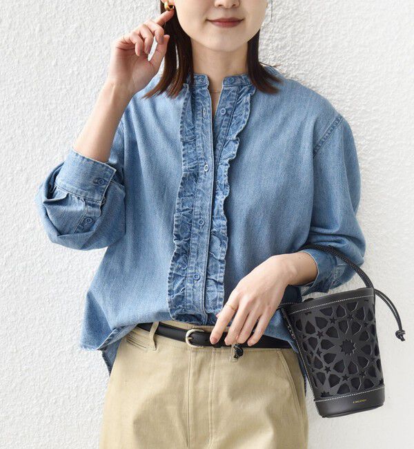 SHIPS for women「《予約》【WEB限定】〈洗濯機可能〉ライトオンス フリル デニム シャツ」|シャツ・ブラウス|ライトブルー