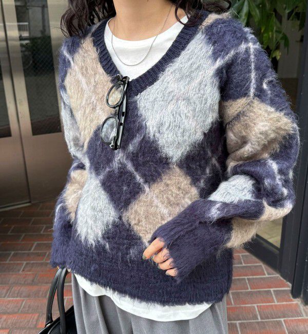 fredy emue「アーガイル柄起毛Ｖネックニット」|ニット・セーター|