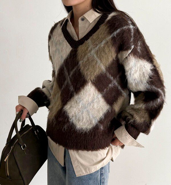 fredy emue「アーガイル柄起毛Ｖネックニット」|ニット・セーター|