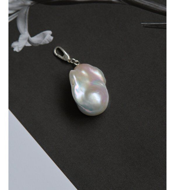 Hoaw.「【Hoaw.】バロックパールチャーム」|リング|ホワイト