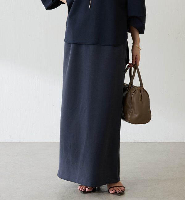  「ロゴベルトIラインスカート」|スカート|
