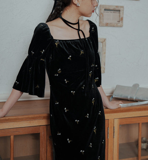  「【オケージョンドレス/結婚式】velour bell sleeve dress」|ドレス|