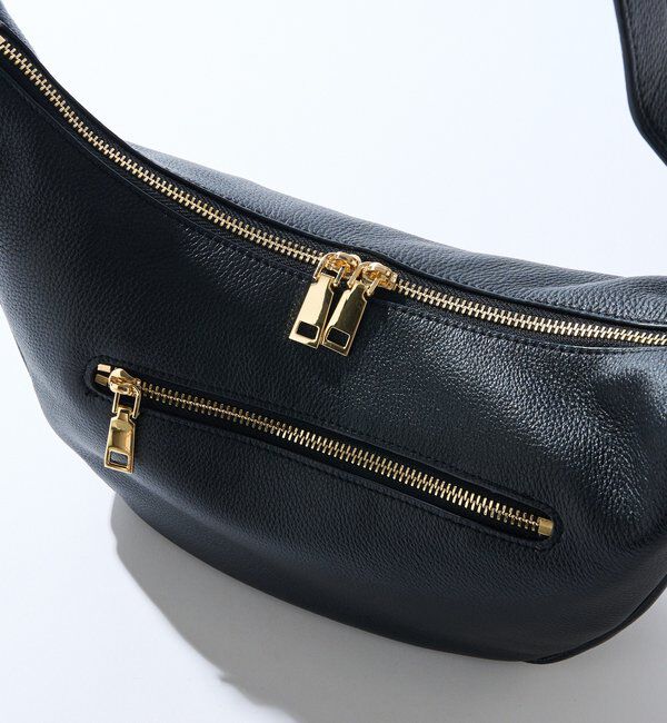  「【軽量◎】カーブレザーショルダーバッグ」|クラッチバッグ|