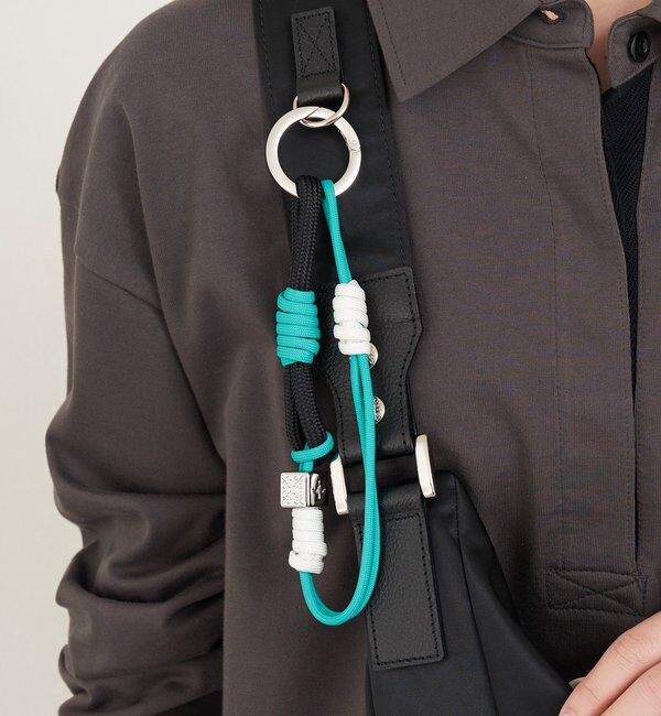  「【再値下げ】パラコードバッグチャーム」|チャーム・キーホルダー|