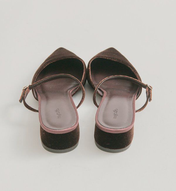  「ポインテッドトゥ ベロアパンプス」|パンプス|