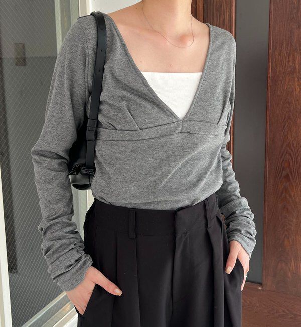  「【WEB限定】深VネックロンT」|Tシャツ・カットソー|グレー