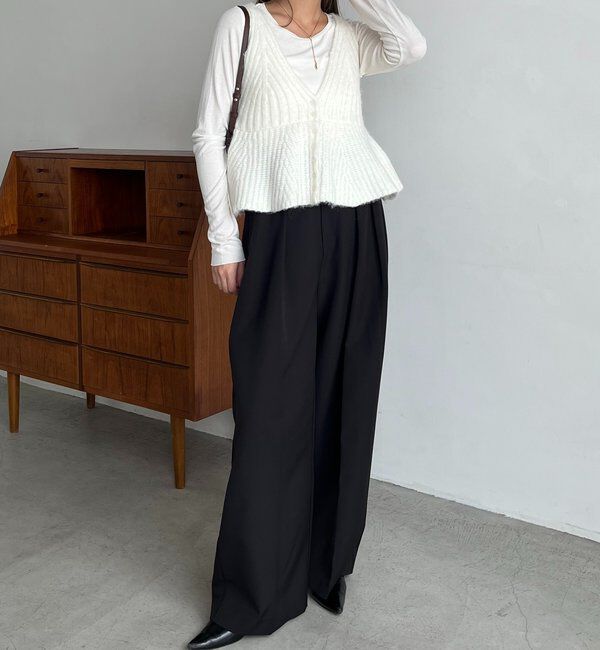  「【ロングシーズン着用可能】Vネックフレアキャミ」|ニット・セーター|