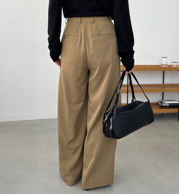  「【選べる4サイズ展開/全骨格細見え】すっきりスラックスワイドパンツ」|チノ|