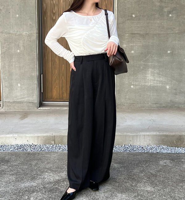  「【選べる4サイズ展開/全骨格細見え】すっきりスラックスワイドパンツ」|チノ|