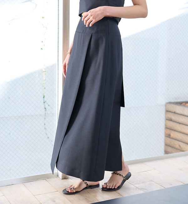 Rouge vif「【LAOCOONTE／ラオコンテ】フラットトングサンダル Elea Suede」|サンダル|