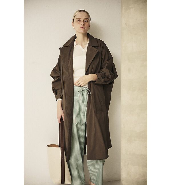 Rouge vif「NEWクリスピー撥水ライトロングコート【予約】」|ステンカラーコート|