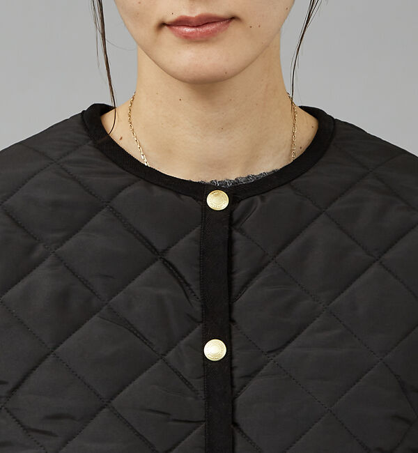 qualite「【TRADITIONAL WEATHERWEAR】キルティングノーカラーミドルブ」|ブルゾン・スタジャン|