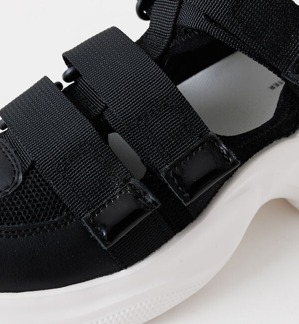 AU BANNISTER「【販売店舗限定】ベルクロスポーツサンダル」|サンダル|