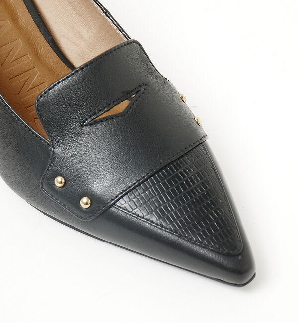 AU BANNISTER「ローファーモチーフミドルパンプス」|パンプス|