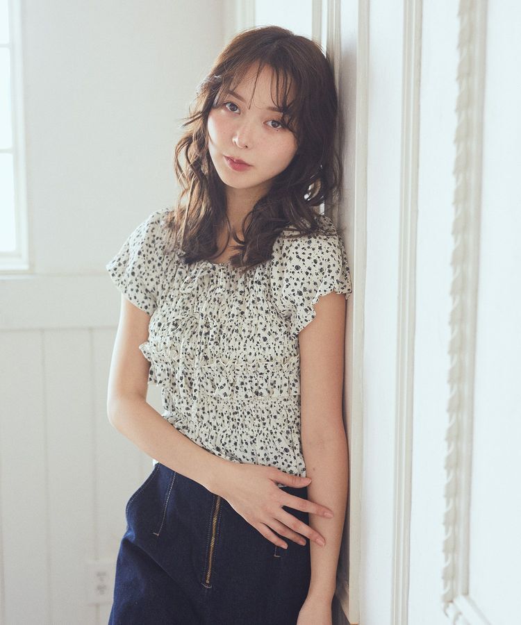 earth music&ecology「フレンチバルーンフリルブラウス」|シャツ・ブラウス|