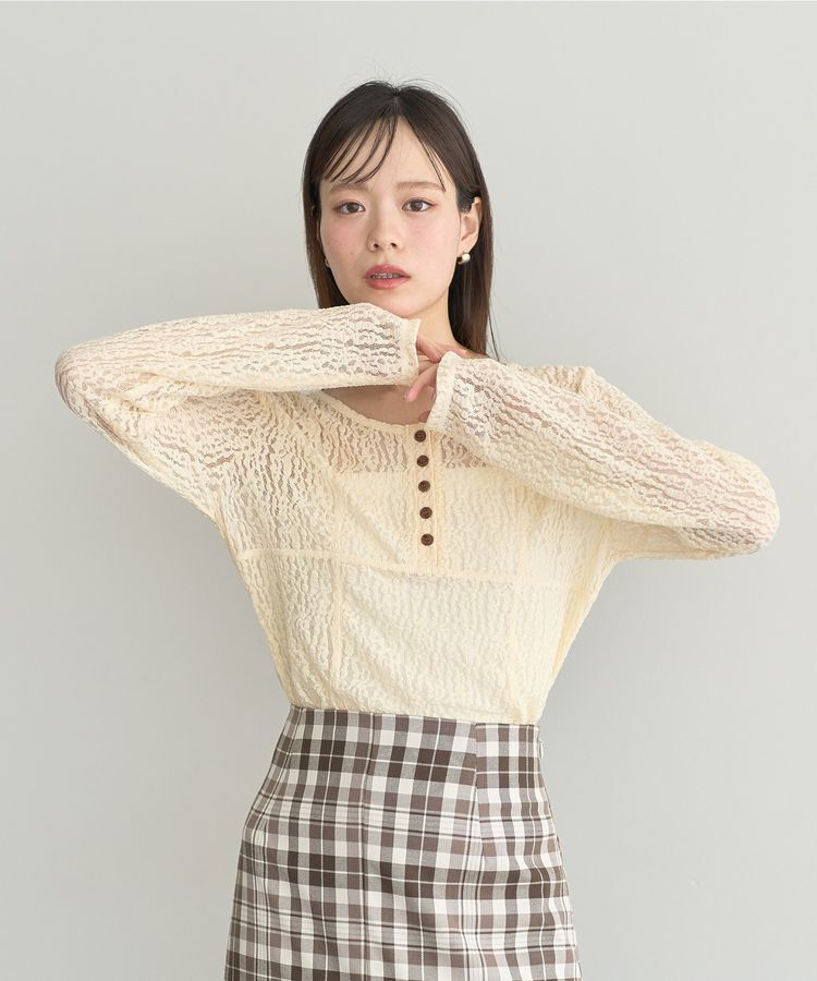 earth music&ecology「フロントボタンレースプルオーバー」|Tシャツ・カットソー|