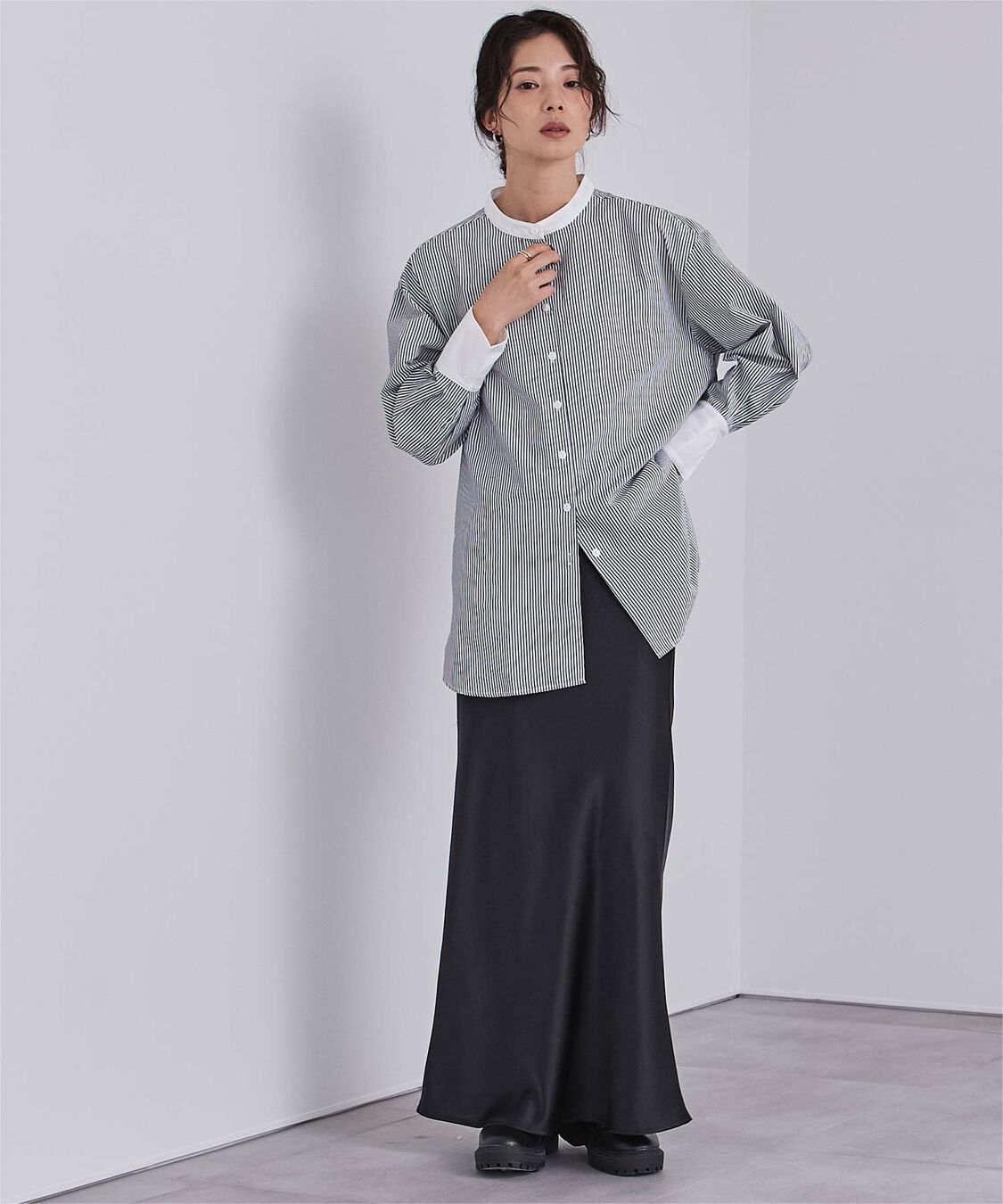 ur's「釦バックスリットチュニックシャツ」|シャツ・ブラウス|