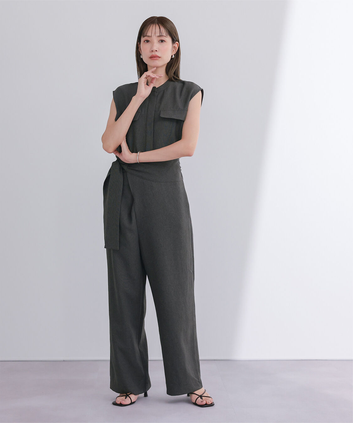 ur's「リネンライクハイウエストラップワイドパンツ」|スラックス|