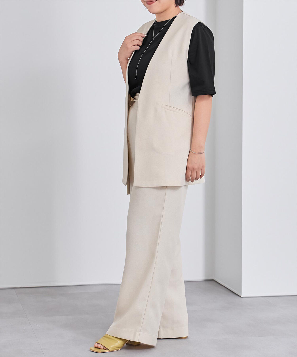 ur's「汗染み防止クロップドTシャツ」|Tシャツ・カットソー|