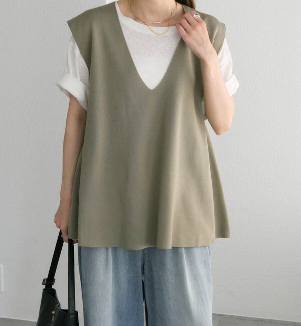  「スポンディッシュVネックニットベスト」|ニット・セーター|