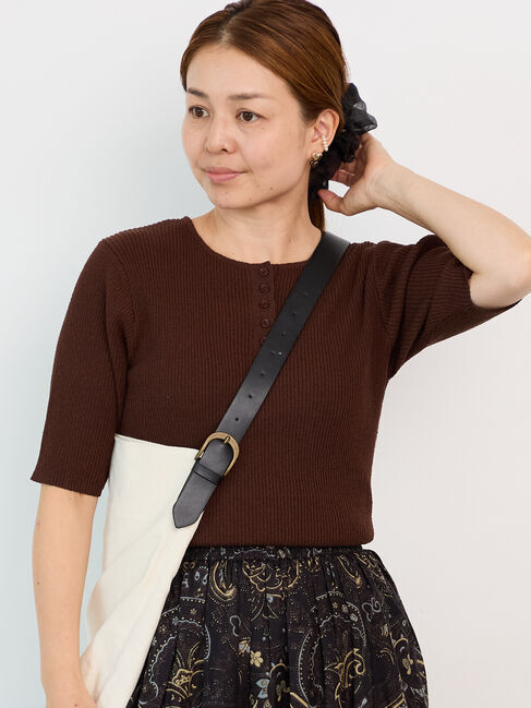 Lugnoncure「ヘンリーネックプルオーバーニット《2025autumn catalog item》」|ニット・セーター|ブラウン