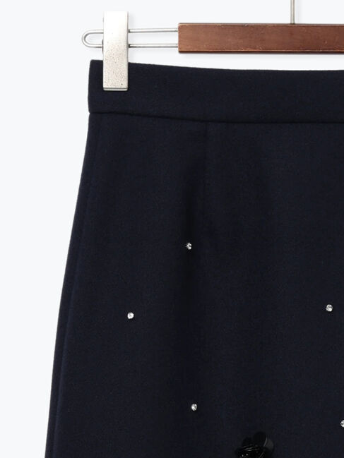 Te chichi「ビジューデザインナロースカート《2025winter catalog item》」|スカート|