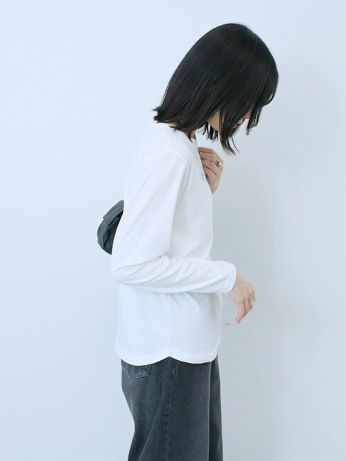 Samansa Mos2 blue「ワンポイント刺繍プルオーバー」|Tシャツ・カットソー|