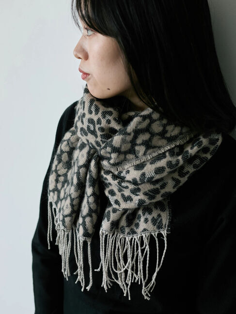 Samansa Mos2 blue「レオパードマフラー」|その他|ベージュ