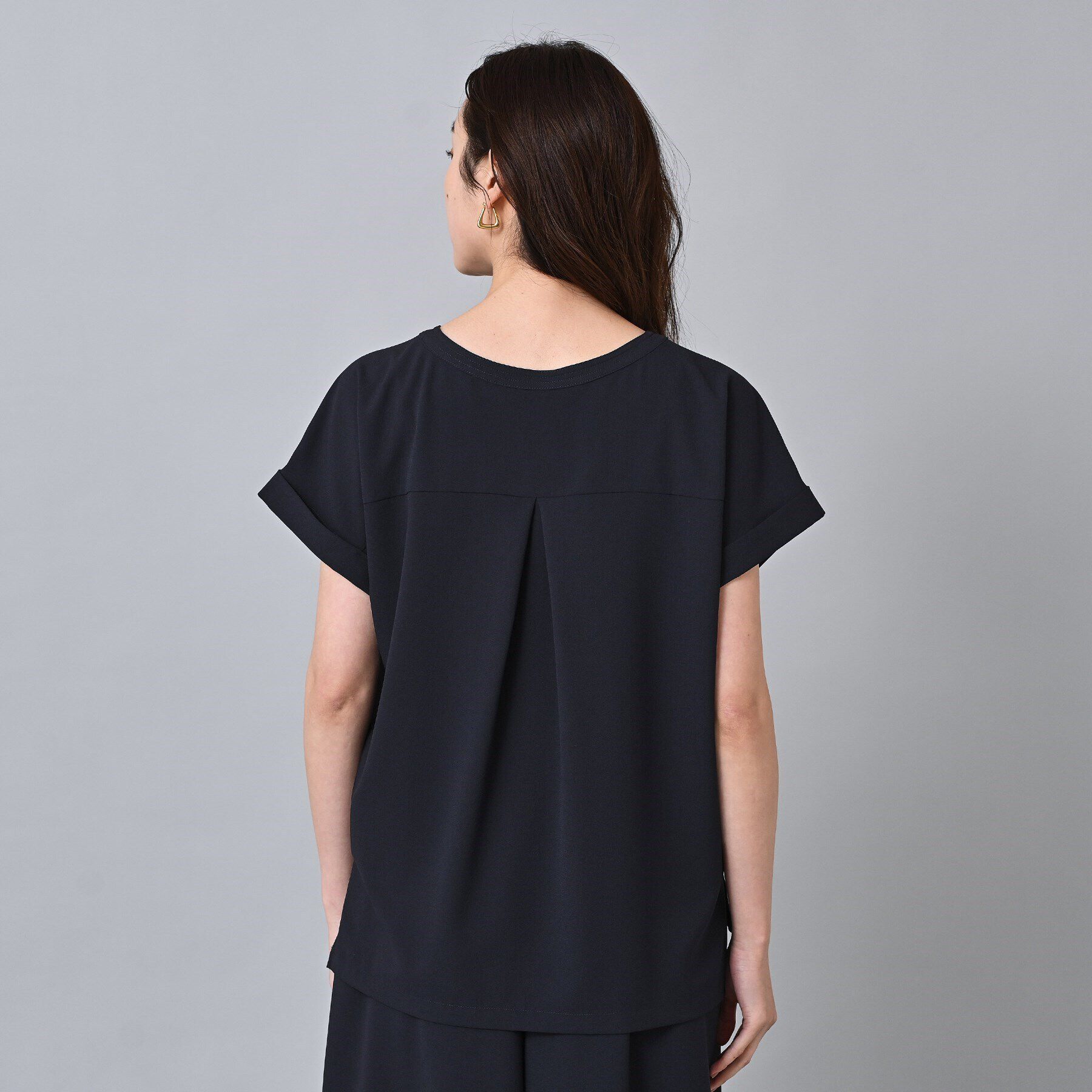 UNTITLED「【清涼感／夏も快適人気セットアップ】リラックスシルエット スキッパーブラウス」|シャツ・ブラウス|