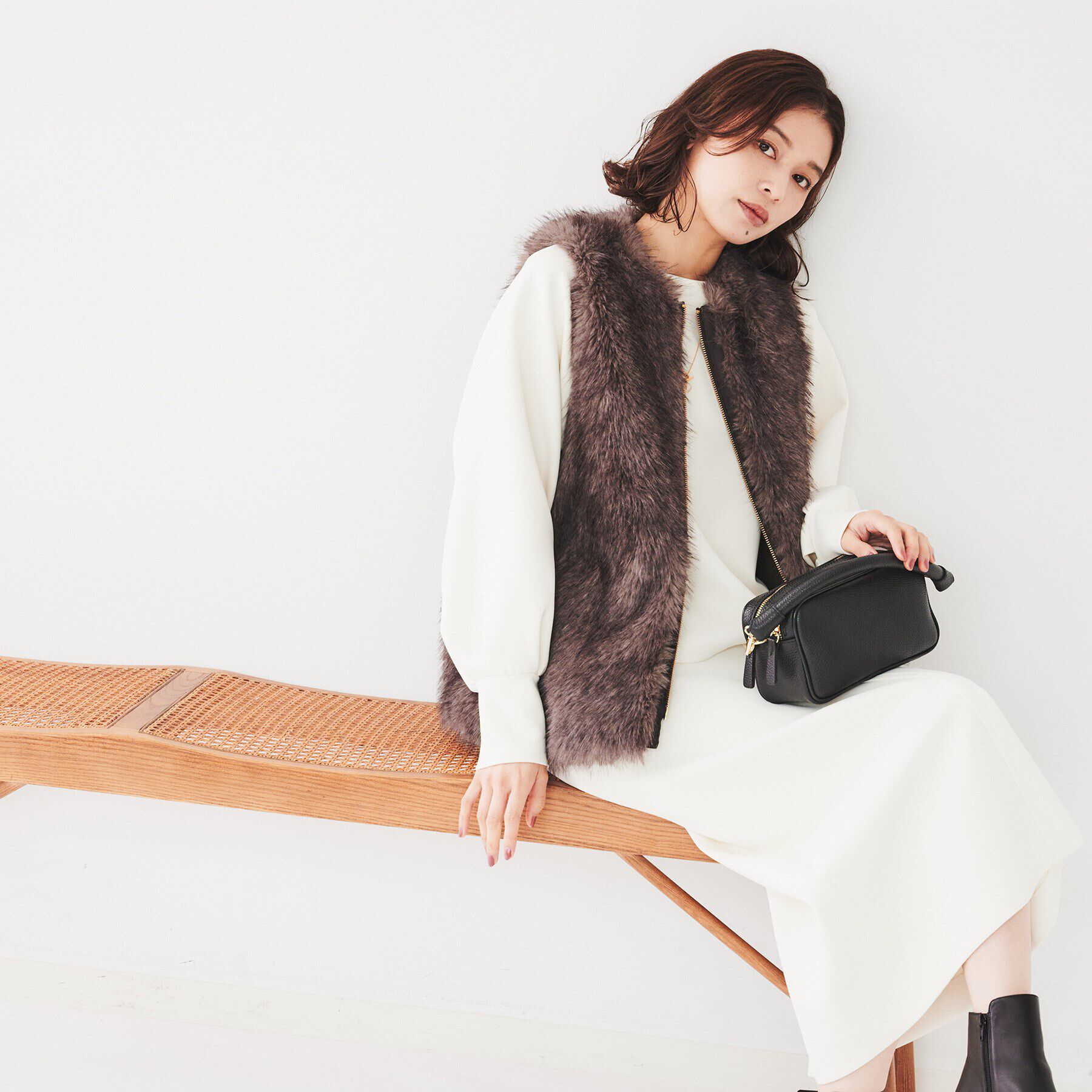 UNTITLED「【セットアップ可能/後ろウエストゴム】ダンボールジャージ ナロースカート」|スカート|