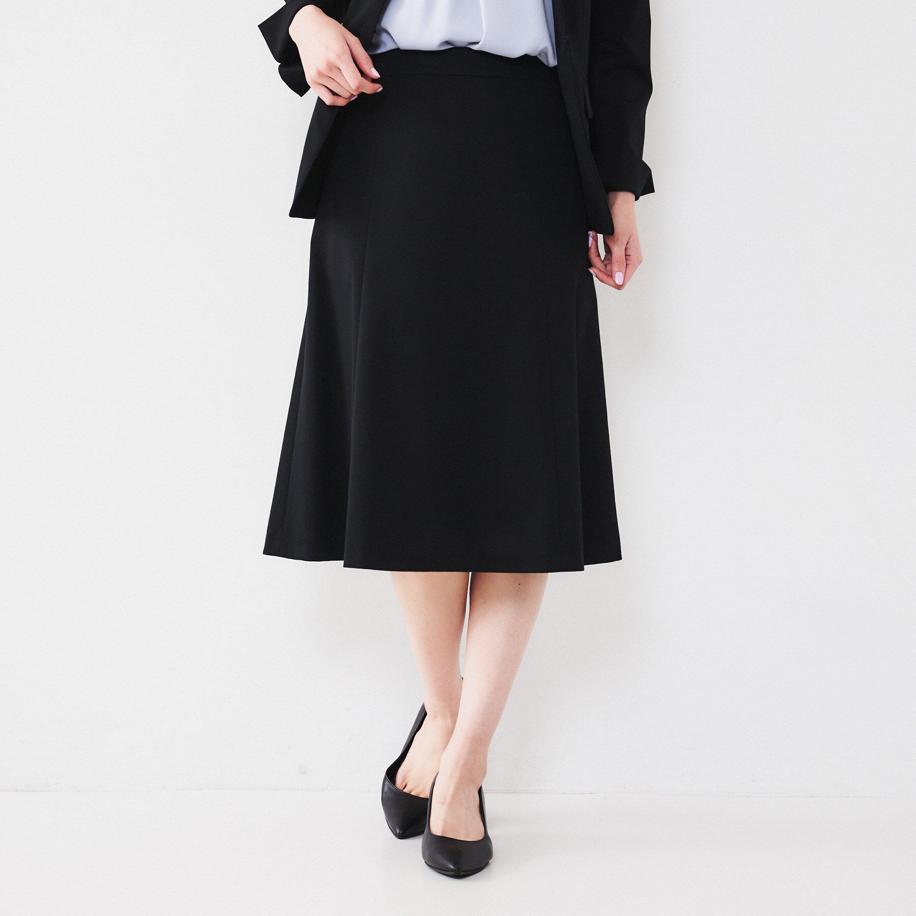 UNTITLED「【通勤スーツ】コットン混ジャージ マーメイドスカート」|スカート|ブラック(019)