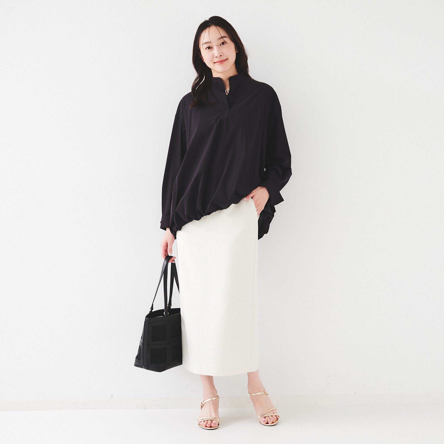 UNTITLED「【後ろウエストゴム/洗える】ストレッチ ナロースカート」|スカート|