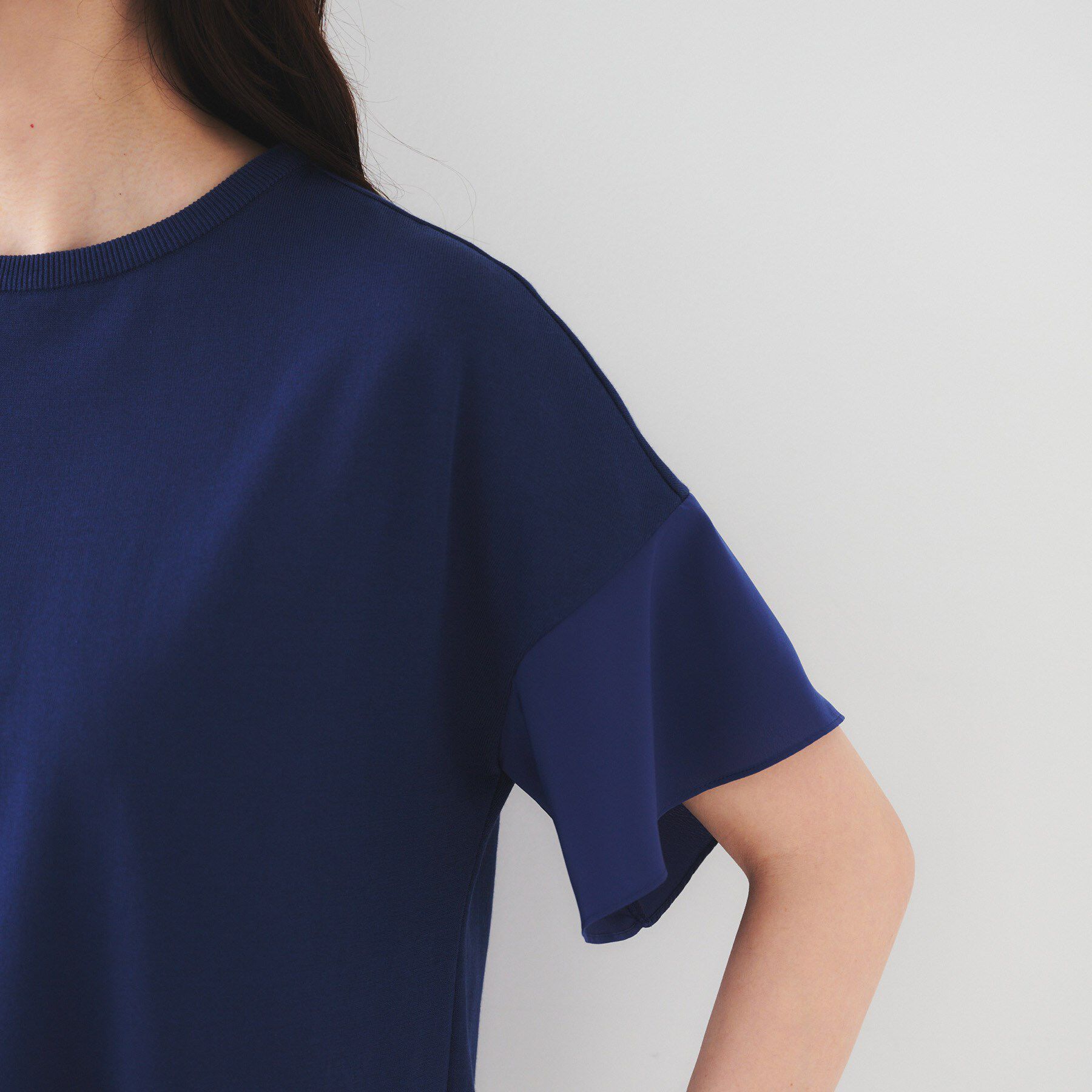 UNTITLED「【洗える/体型カバー】袖異素材プルオーバーニット」|ニット・セーター|