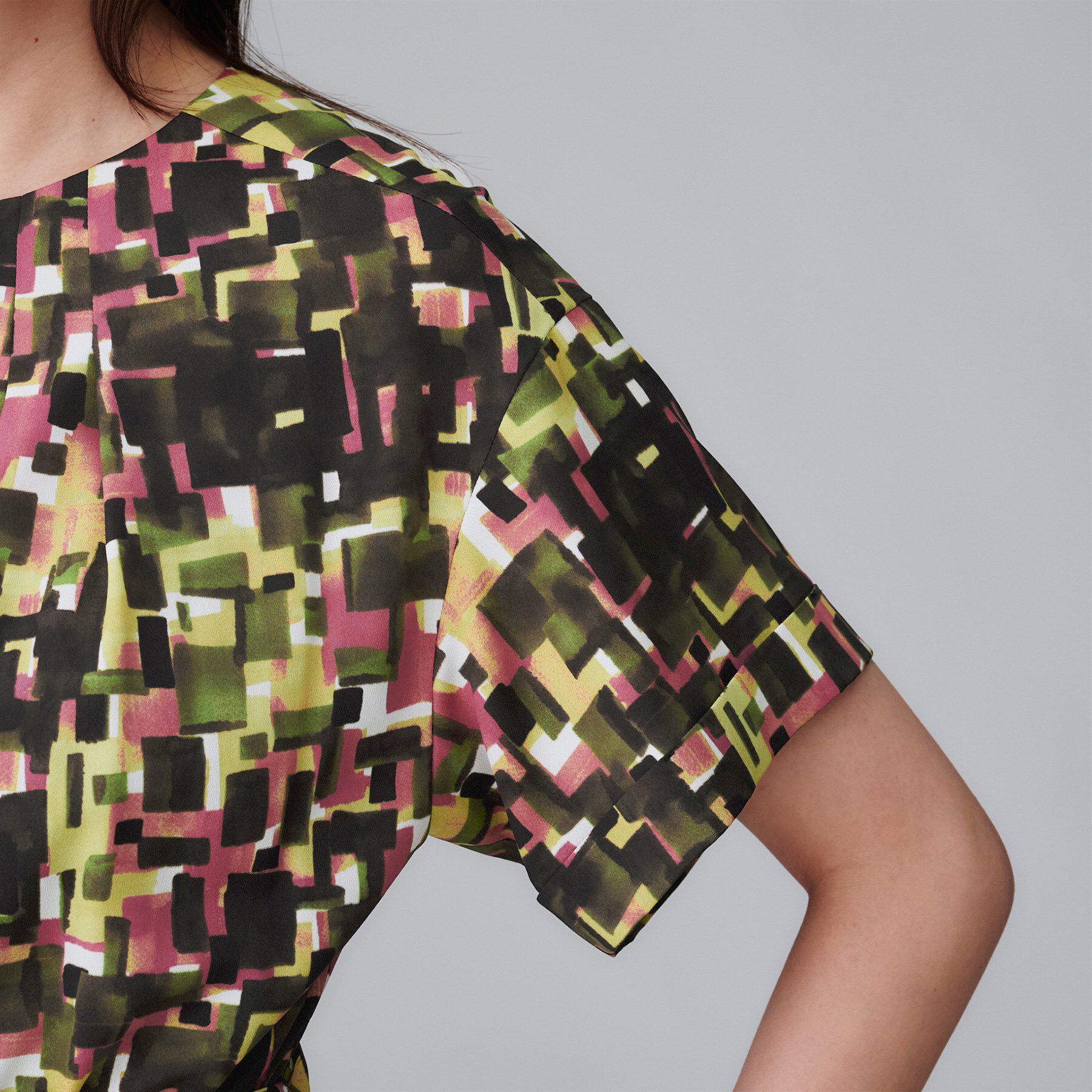 UNTITLED「【洗える/前開きボタン/ベルト付】ブロック柄ワンピース」|ワンピース|