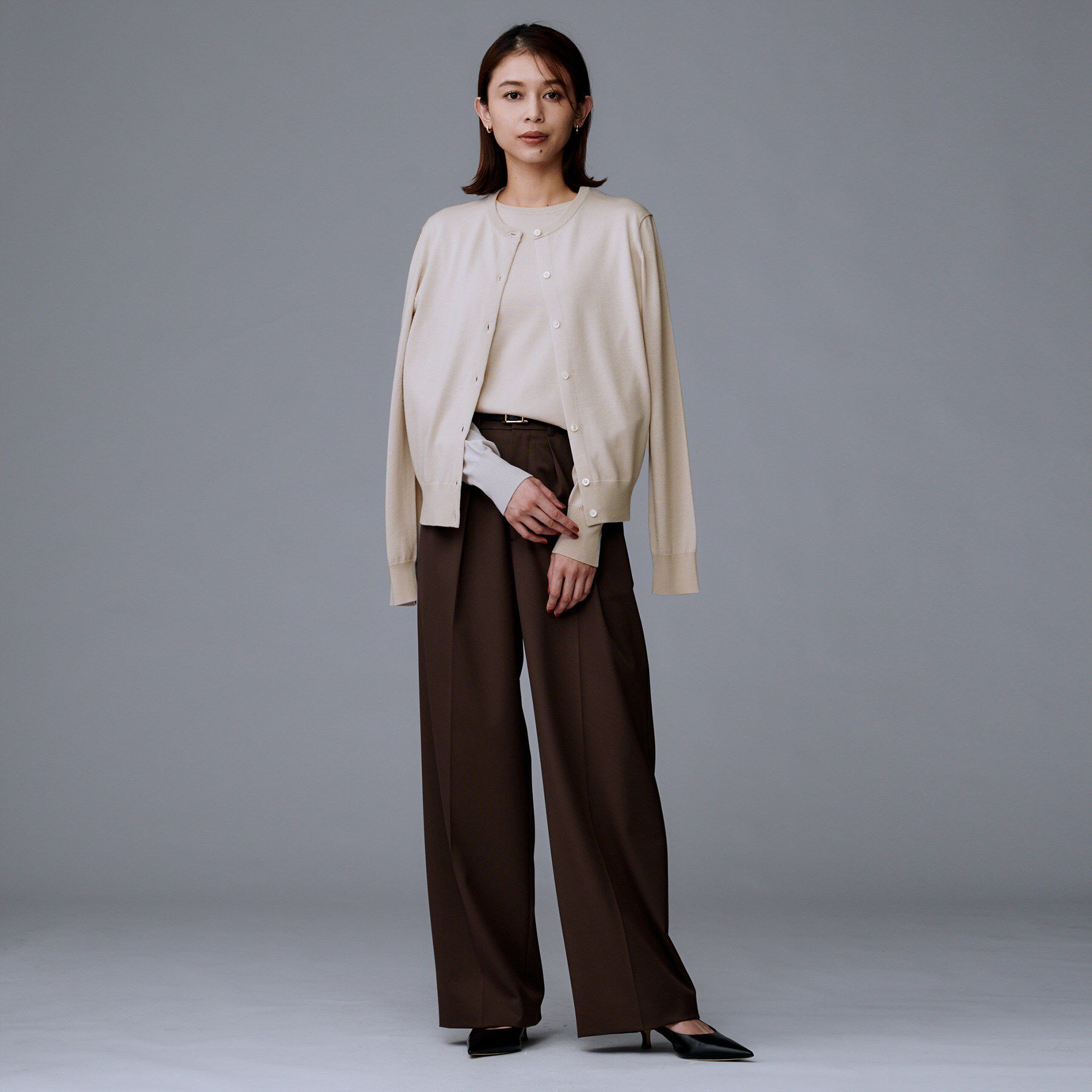 UNTITLED「【洗える/アンサンブル可/ウール100%】ウールクルーカーディガン」|カーディガン|