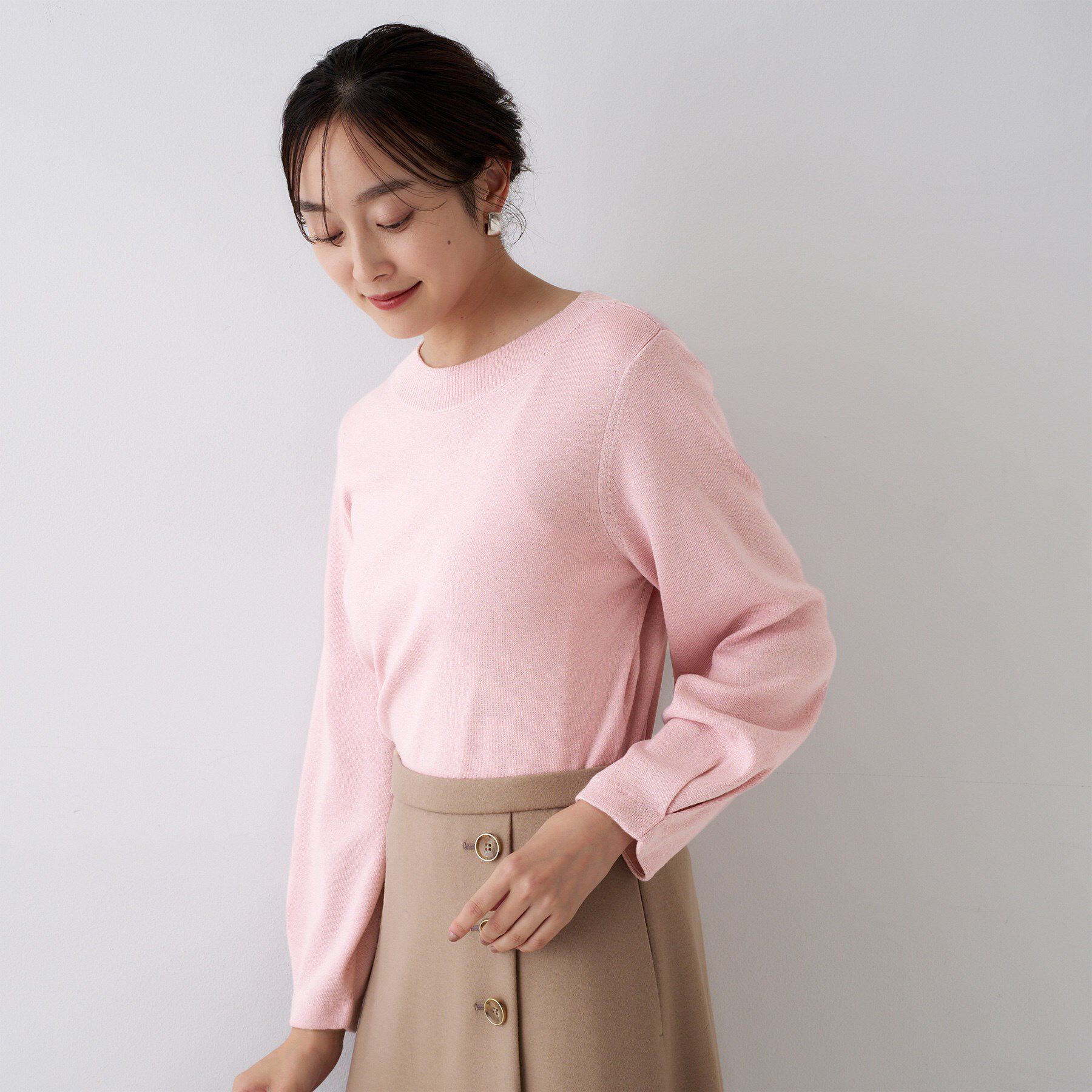 UNTITLED「【きれいめ/洗える】ラメ入りワイドボートネックニット」|ニット・セーター|