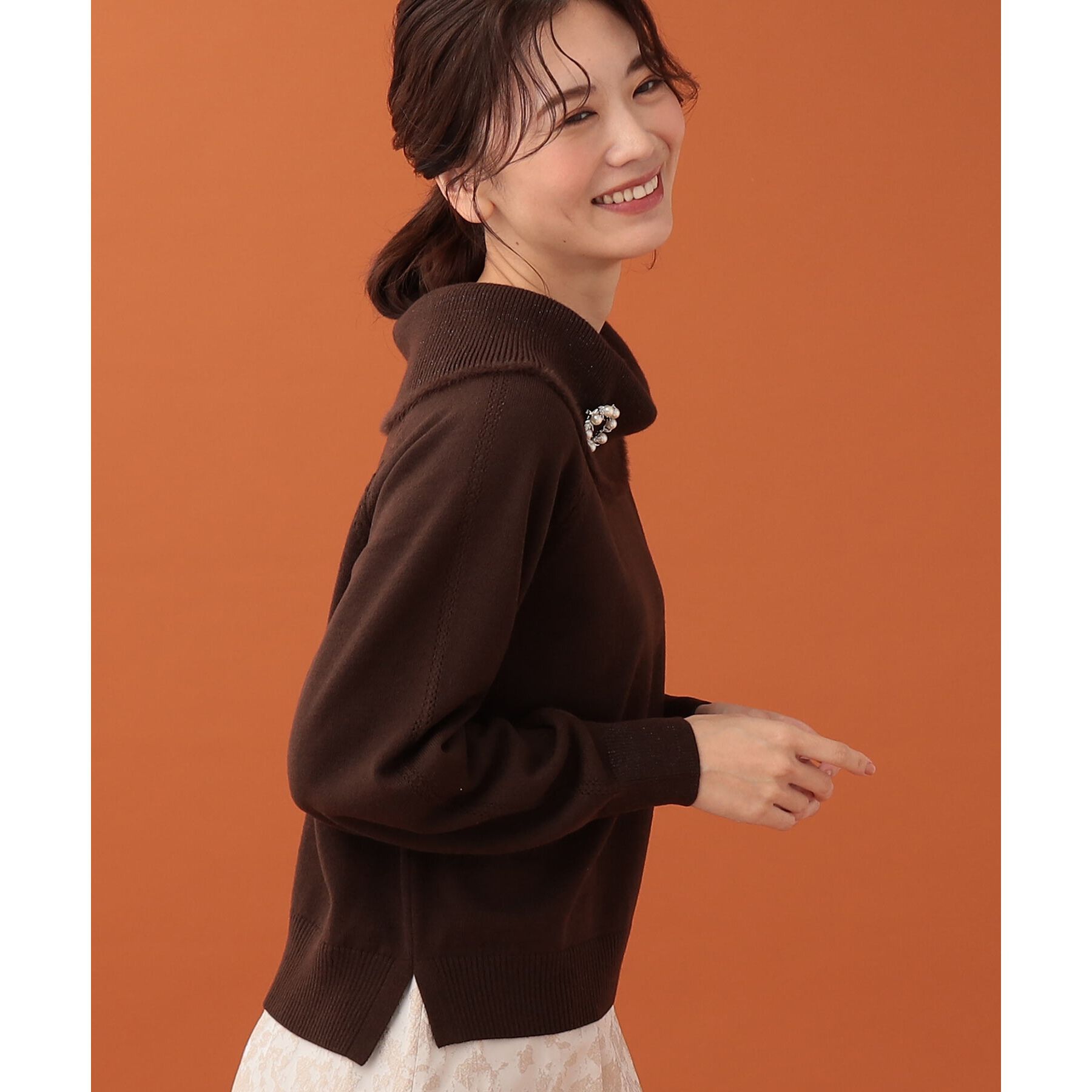 Reflect「【手洗い可】華やかオフタートルニット」|ニット・セーター|ブラウン(044)