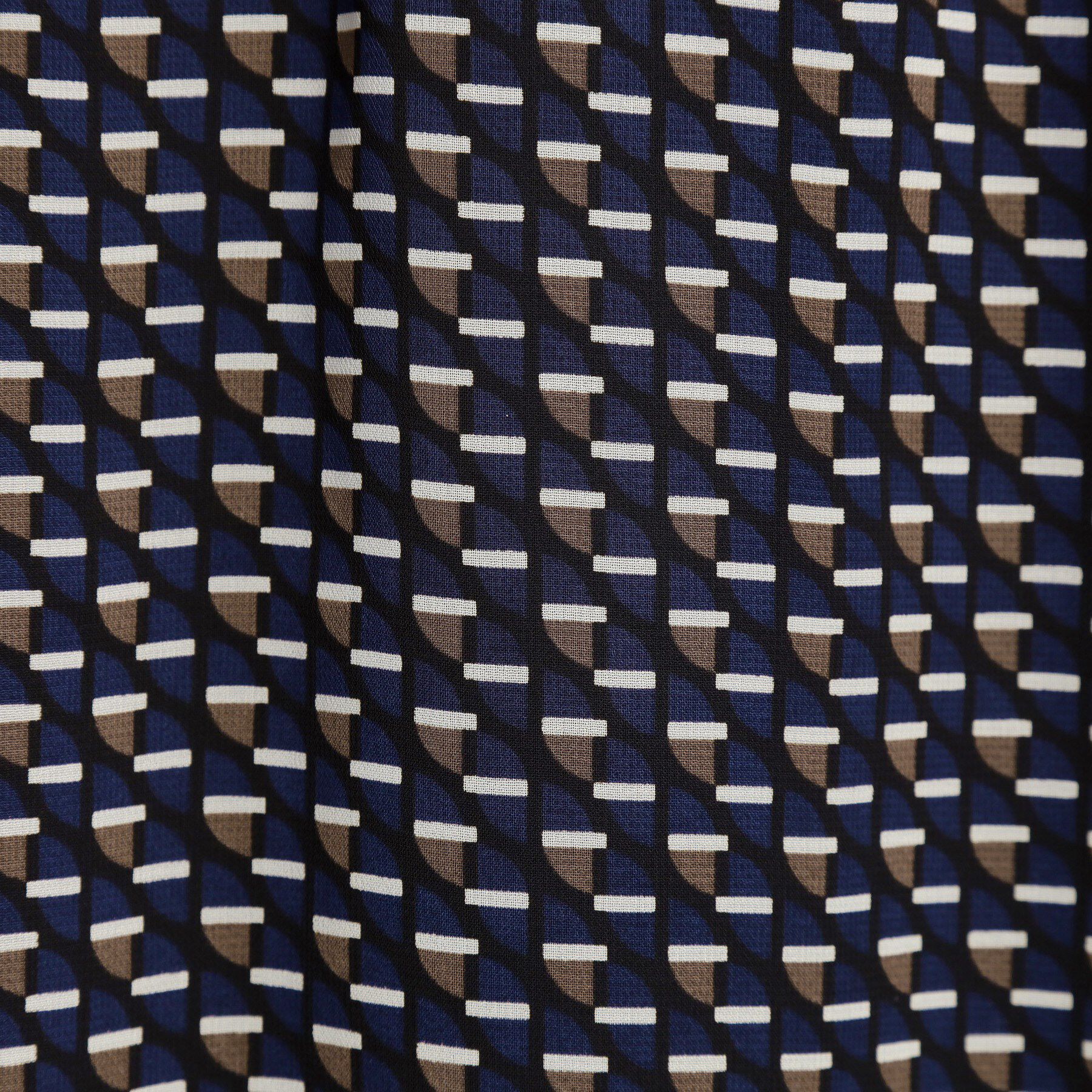 Reflect「【WEB先行カラーあり／マシンウォッシュ可／ウエスト総ゴム】コツキ幾何柄ロングスカート」|スカート|