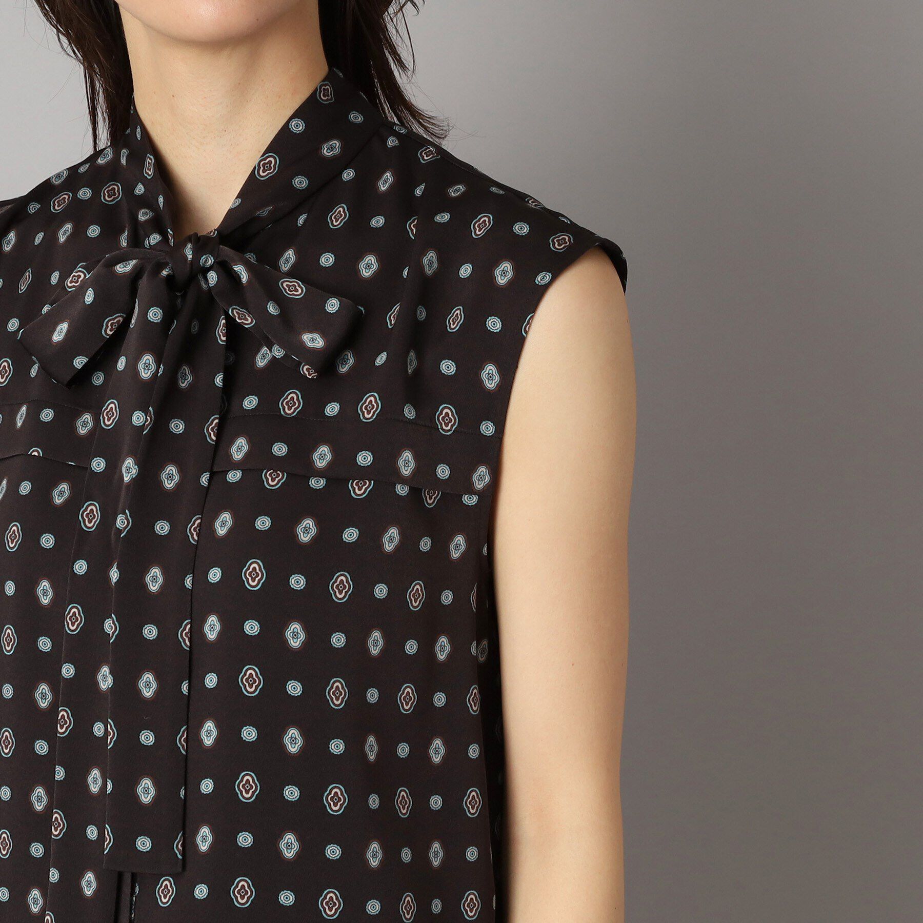 DRESSTERIOR「エスニックヴィンテージプリントボウタイブラウス」|シャツ・ブラウス|