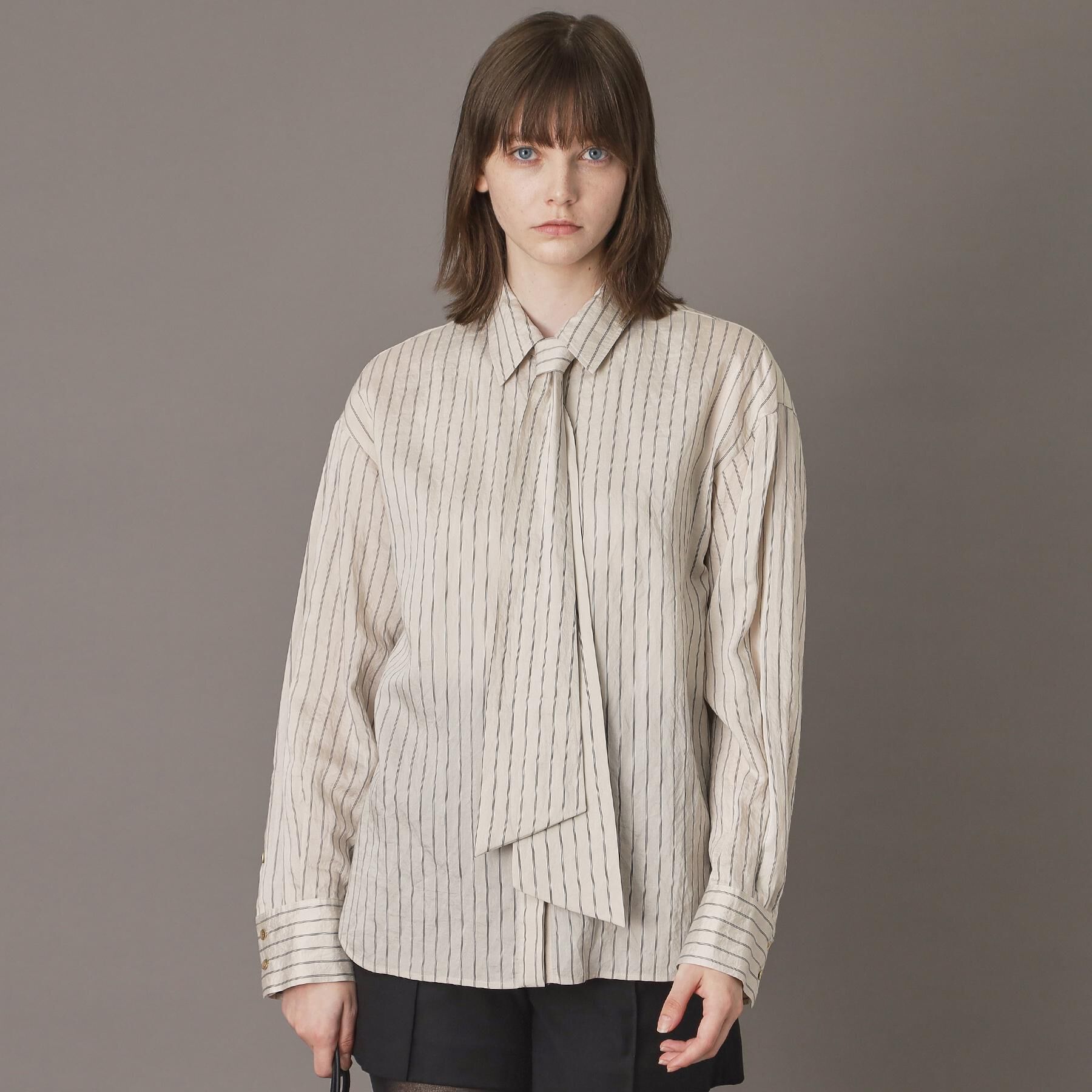 DRESSTERIOR「【洗える/オンオフ/otonaMUSE 11月号掲載】3WAYタイ付きアーカーストライプシャツ」|シャツ・ブラウス|ライトベージュ(35