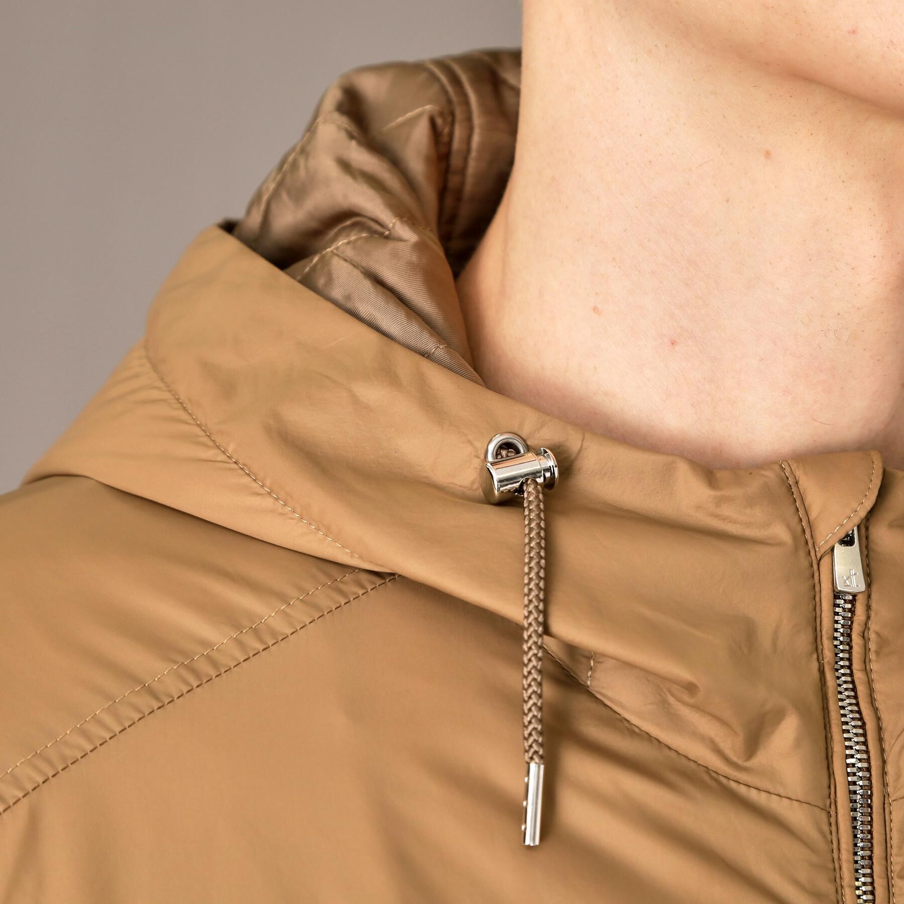 DRESSTERIOR「LIMONTA スーパーライト パデッドパーカー」|ブルゾン・スタジャン|