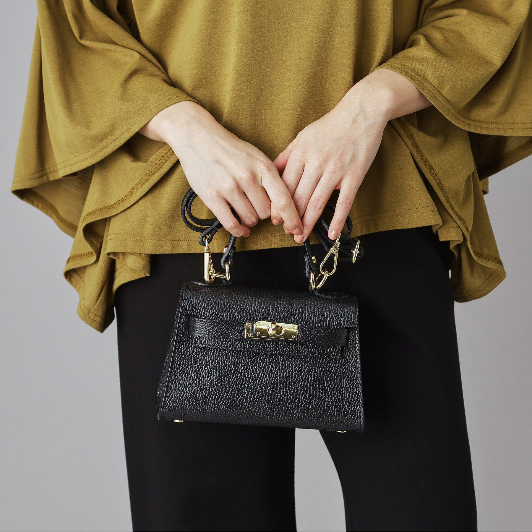 DRESSTERIOR「AULENTTI（オウレンティ）金具ベルト付きバッグ」|ショルダー・メッセンジャー|