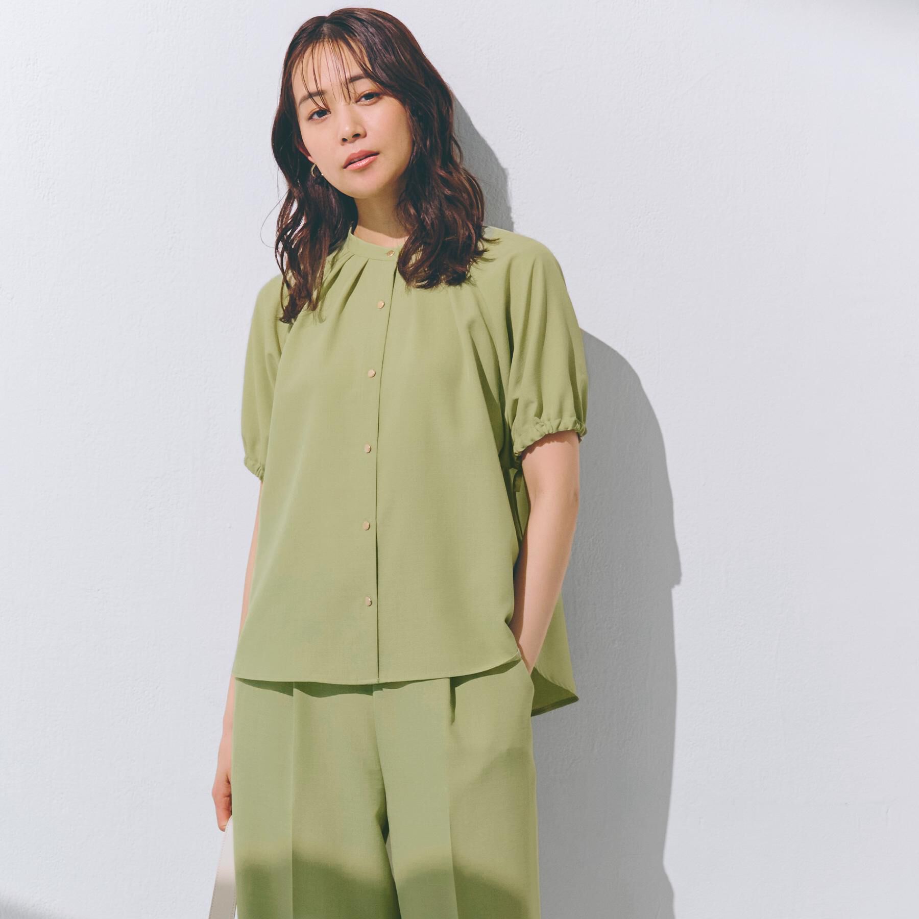 grove「【洗える・シワになりにくい】麻調スリーブドロストブラウス」|シャツ・ブラウス|グリーン(025)
