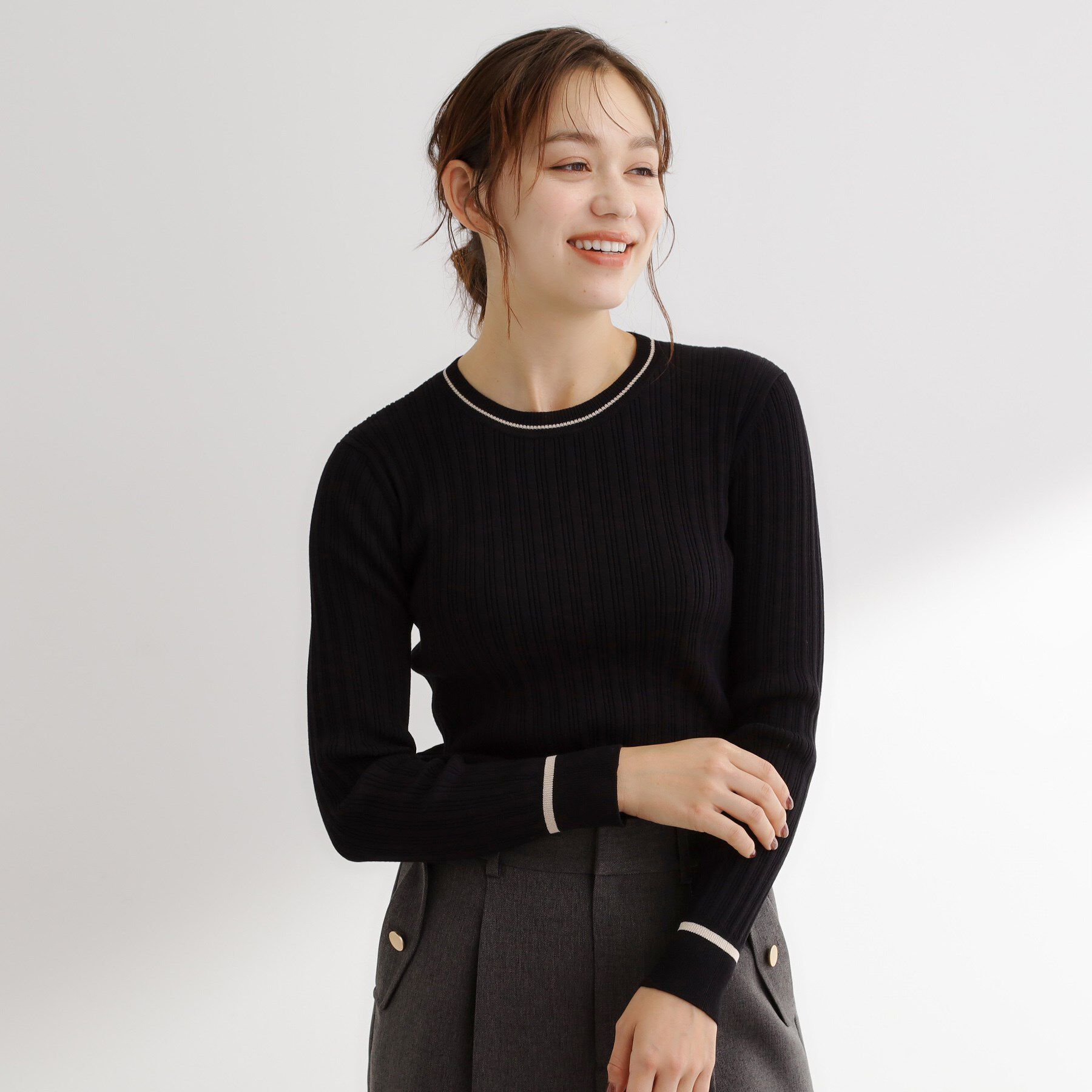 grove「【毛玉軽減】配色ラインランダムリブニット」|ニット・セーター|ブラック(019)