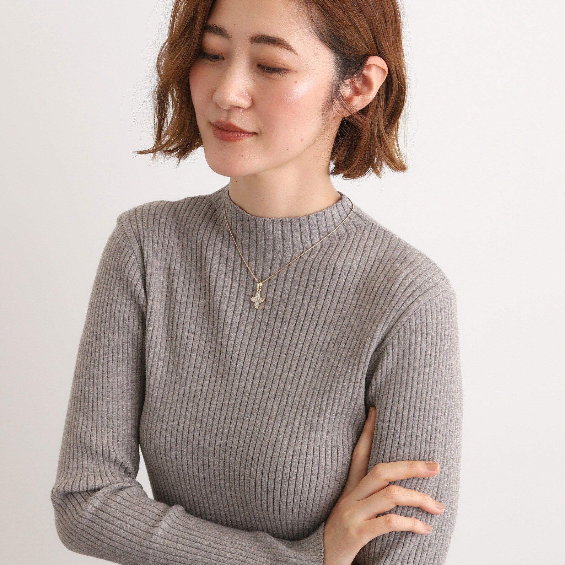 grove「フラワーモチーフショートネックレス」|ネックレス|