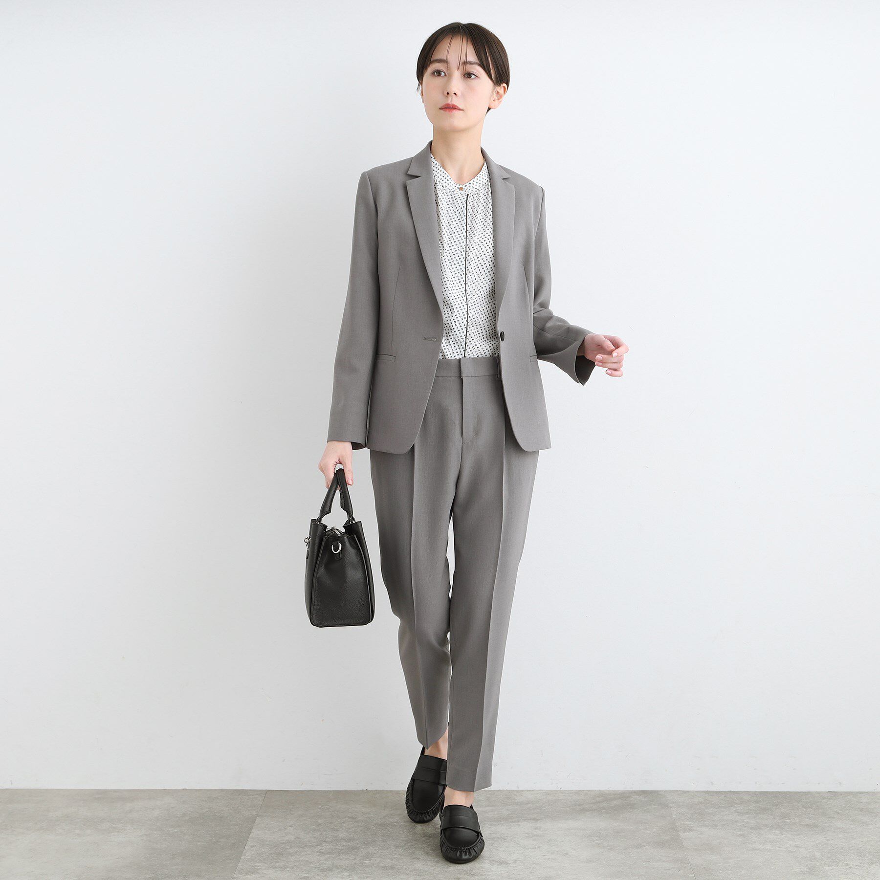 INDIVI「【定番スーツ／UVケア／洗える】ウール調タックテーパードパンツ」|スーツ|